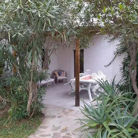 Giardino Del Sole אולביה